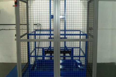 Goods lift and safety gate