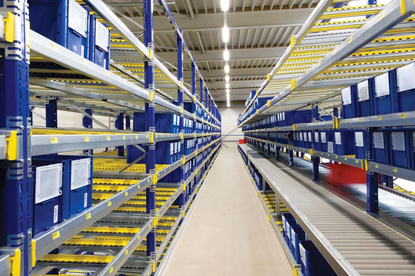 Carton live storage