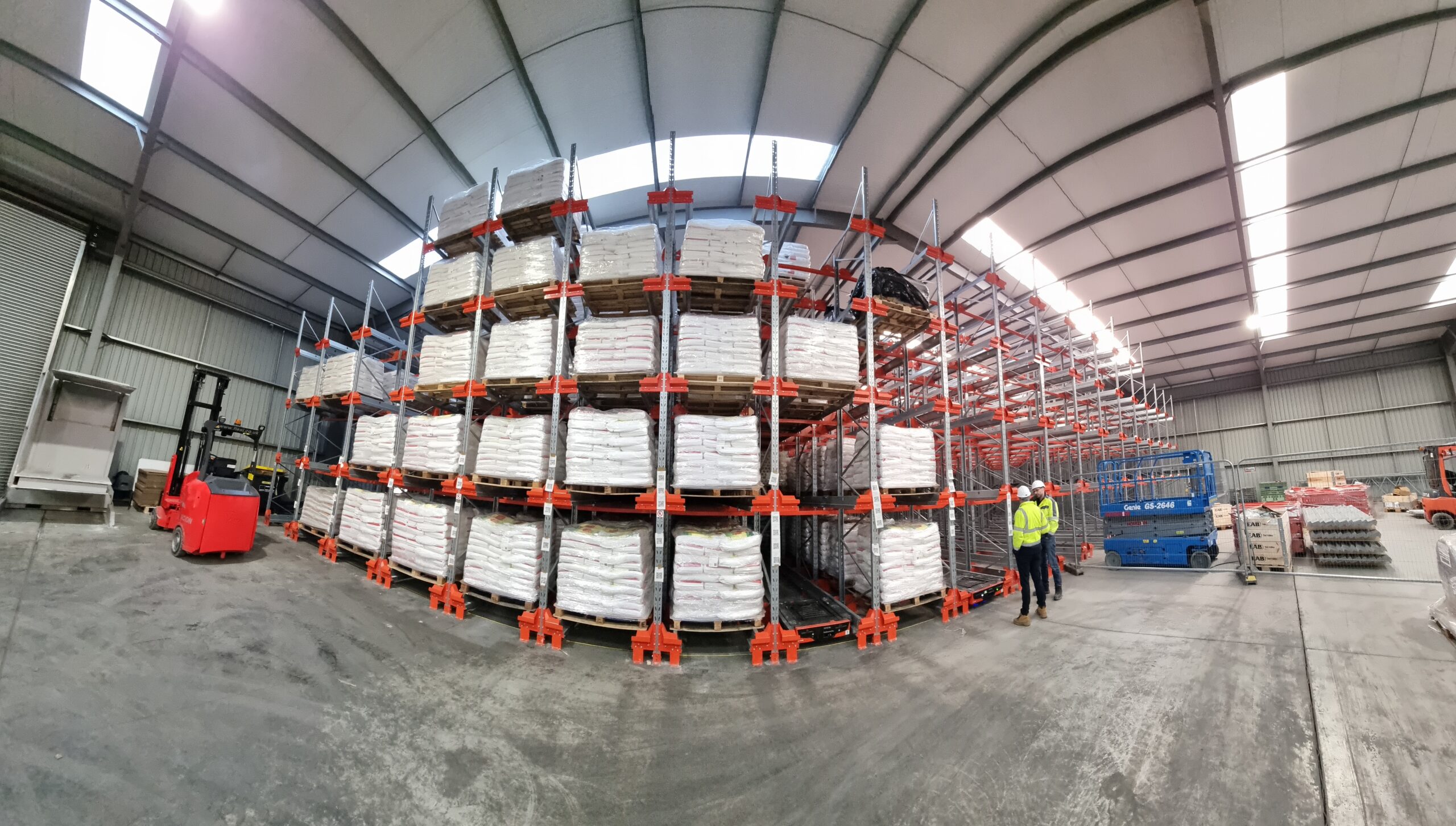 Shuttle racking system in a large warehouse
