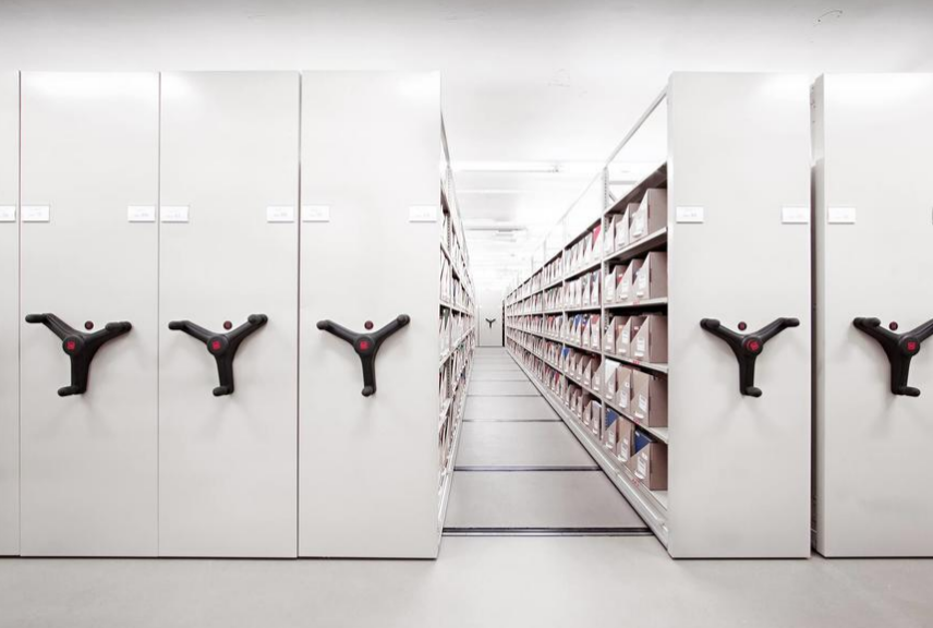 Mobile shelving - multiple movable shelving units
