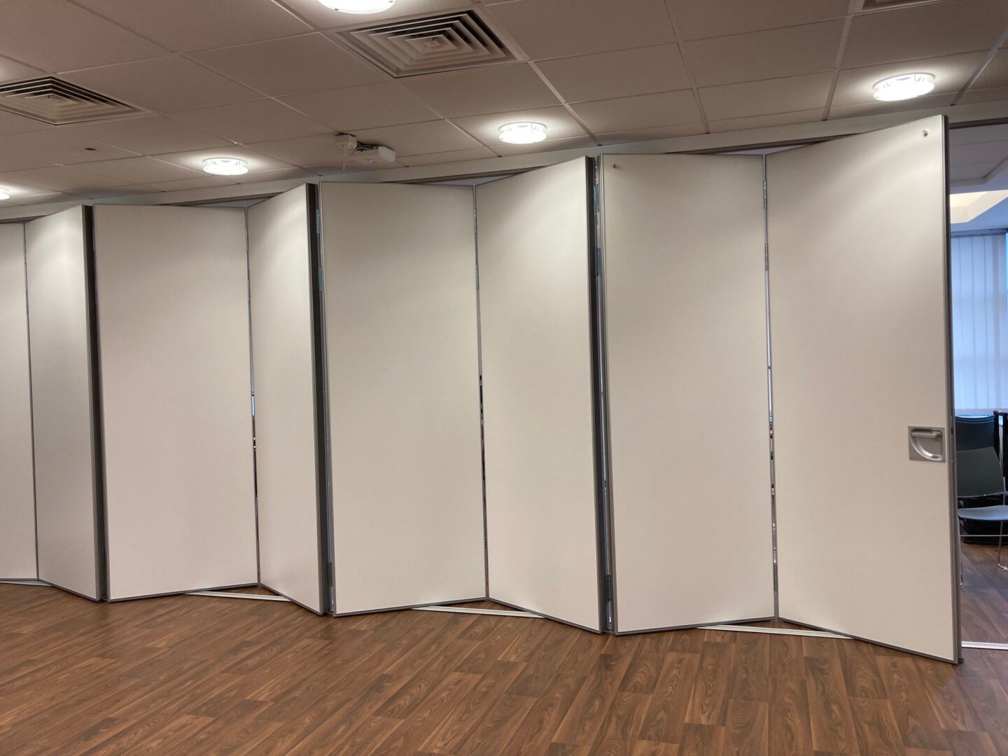 Movable office wall
